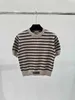 Kvinnors stickor Tees Designer 24 Spring/Summer New Striped Knitwear Letter Kort ärm T-shirt Slim Fit Top Ro18