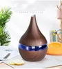 新しいUSB Electric Aroma Diffuser LED WOOD AIR加湿器エッセンシャルオイルアロマセラピーマシンクール浄化器メーカーホームフレグランス1889544