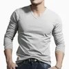 Casual Mens długie rękawy Mięsień V Symer Slim Tshirt Solid Kolor Activewear Tops TEE Undershirt T Shirt Man Ubranie 240411