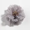 Fiori decorativi 10pcs 5cm 2 "beauty chiffon artificiali capelli fioriti con abbinamenti per feste di nozze bouquet Craft Craft Home Decorazione fai -da -te