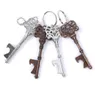 Vintage sleutelhanger sleutelhanger bierflesopener Coca kan opening gereedschap met ring of chain2327355