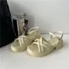 Kledingschoenen gesp riem beige hakken sandalen 2024 zomer heldere espadrilles platform medy all-match zwarte gladiator meisjes mode h