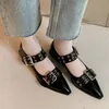 Women Mary Janes Shoes Flats ضحلة ضحلة أصابع القدم الصيفية مصمم العلامة التجارية Sandals 2024 Lolita Dress Walking chaussures femme 240415