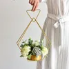 Vase Heart Decor Vase Metal Iron Art Style Hanging Frays Flowers Baskets Pot for Events Party Home