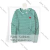 Jouez à Comes des Garcons Couple masculin et féminin T-shirt Designer à manches longues Broidered Red Heart Love Black and White Stripes Loose Short Sheeve Plus Taille 373