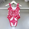 Onepieces all'ingrosso della fabbrica di costumi da bagno per bambini di alto livello per l'estate del 2024 Nuovo costume da bagno a pezzi singolo per ragazze per bambini costumi da bagno appeso a bagno in bikini y24