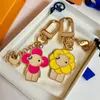 Keychain Designer Key Chain Luxury Bag Charm Ladies Car Keychain Men Double Doll Pendant Key Ring Separable Cute Gift