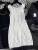 Podstawowe sukienki zwykłe projektant 23 Autumn/Winter New High Order Cha łańcuch splicowany trójwymiarowy diamentowy siatka Slim Fit Sleveless Celebrity sukienka SEK2