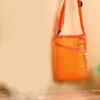 収納バッグ簡潔な携帯電話バッグ多機能オレンジコンフォートメッシュクイック乾燥ライトウォーターカップ屋外