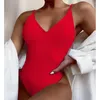 Женские купальники Сексуальная красная бикини струна без спинки купальники ретро-мода Женщины с одного пляжным набором Y2K костюм для купания микроид-бикини