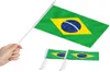 Bannerflaggor Anley Brasilien Mini Flag Hand Hålls små miniatyrbrasilianer på stick Fade Resistenta livliga färger 5x8 tum med solid P5079880