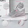 Casual Shoes 2024 Sports Kobiet Jesienny Single Bue oddychający koreańskie trampki dla kobiet