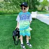 Ensembles de vêtements pour garçons Sports Vaies Summer Big Kids Vêtements décontractés Saisir à manches courtes Tops + shorts 2pcs Nouveaux enfants.