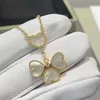 Designer VAN Four Leaf Flower Necklace V Gold Thickened Plated 18K Red Agate Heart White Fritillaria Pendant Collar Chain