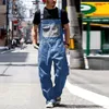 Mens Denim Bib Overalls Vintage Baggy Adjustable Strap Jumpsuit Large Size Streetwear Jeans With Pockets Workwear Romper Pant 240411