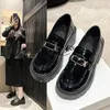 Casual Shoes Comemore 2024 Federleder weibliche dicke Bodenpumpen Lefthand Schuhplattform High Heels