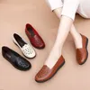 Casual Shoes Summer Mother Sandals Soft Soles Comfortable Flat Holes Hollow Single Elderly Women Grandma