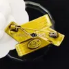 Роскошные самолеты дизайнерские контакты Broche Broche Brone Brouches 18k золотой хрустальный жемчужный костюм рождественский подарок для рождественского подарка жениться на ювелирных ювелирных изделиях мужчины женщины