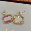 Lyxig guldpläterad örhänge varumärkesdesigner i kombination med högkvalitativa rosa smycken boutique gåva örhängen fashionabla charmig tjej högkvalitativ örhänge
