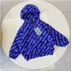 Fasion Baby Brand Hooded Jacket Hoogwaardige kinderspinterjack voor de lente en zomer Luxe jas High-End Children's Blazer-maat 100 cm-150 cm B7