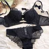 BHs Sets 2024 große Größe dünner Baumwollspitzen -Dessous Set für Frauen sexy Push -up Damen Unterwäsche Hohlhöhle Out weibliche Intimaten