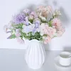 Fleurs décoratives 5pcs Home Wedding 7 Head Roses Simulat Pographie Props Ball Chrysanthemum Bouquet Put Decoration Wholesale