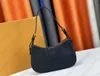 Sac d'aisselle de créateurs Femmes Sac à bandoulière Low Key Sacs de navigation de luxe Cross Body Underarm Small Tote Purse Embrayage Embrayage Portefeuille Lady Fashion Handsbag Crossbody