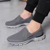 Casual Shoes 2024 Summer Mesh Breattable Training Running Fashion Outdoor Travel Men's Pedal Lazy Racing