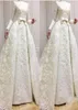 2019 Elegant långärmad spets Muslimska bröllopsklänningar Aline Applicques Plus Size with Bow Bridal Wedding Clows Vestido de Novia Bri6115790