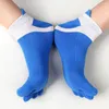 Chaussettes pour hommes respirant des sports purs purs bas coton à cinq orteils coton mens solide sport