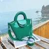 Shoulder Bags 2024 Alligator Patent Leather Big Capacity Handbags Fashion Female Solid Color Messenger Bolsa Trendy Party Tote Sac