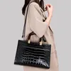 Shoulder Bags Women Bag PU Leather Alligator Pattern Top-hand Wear-resistant Fashion Adjustable Strap Ladies Travel