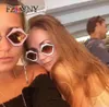 Sunglasses FZKYNY Women Lovely Lips Shape Ladies Elegant Brand Designer Personality Sex Red Sun Glasses Coating Mirror Eyewear4460724