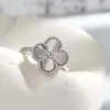 Designer brandneuer Van Gold High Edition Lucky Clover Serie Ring Womens Volldiamant Achate Natural White Shell mit Logo