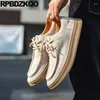 Chaussures décontractées Trainers Skate Round Toe Lace Up Athletic Flats Tending Sneakers Suede Breathable Men Wallabes Sport Brown Spring