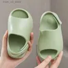 Slipper 2024 Hot Childrens Sandaler Babys Slide Fashion Boys and Girls Foam Beach Summer Slide Eva Childrens Light Water Shoes T240415