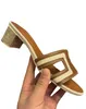 Designer Sandals Luxury's Women's Ologs Mule Flat Bottom Brand Sandals Slide Slifors Sliponi da donna Summer Beach Platform Platform Canvas Shoes a spina di pesce