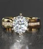 Transgems 2 Karat Laboratuar Moissanit Elmas Solitaire Alyans Moissanite Accents Kadınlar İçin Katı 14K Sarı Altın Bant Y1902137822