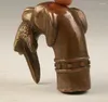 装飾的な置物レアビクトリア朝の古い青銅色の手彫り犬の噛まれた鳥の彫像ウォーキングスティックヘッド