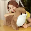 Fyllda plyschdjur 50 cm/65 cm Real Life Eurasian River Otter Plush Toy Realistic Wild Animal Stuffed Doll Soft Lovely Sloth Toys Söt gåva till barn L47