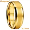 Itungsten 6mm 8mm Engagement Band Wedding Band Gold Tungsten Anello per dito per uomini Donne Co accoppiano gioielli di moda COMFORT STIT 240423