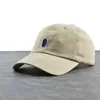 Güneş Işığı Tasarımcı Cap Men Beyzbol Kapakları Top Cap Casquette Şapkaları Sold Renk Alın Klasik Kırmatı Ayarlanabilir Nefes Moda Kapağı
