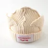 KPOP Hyunjin Knitted Hat Wayv Hendery Ins Wool Cat Ear Hat Hat Zima ciepła dekoracyjna czapka para świątecznych prezentów 240414