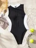 Frauen Badebekleidung schwarz weißes Patchwork Ein Stück Badeanzug hoher Hals ärmelloses Reißverschluss Frauen Badeanzug Retro Surfen Mujer