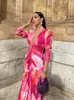 Elegant Tye Die Print Pleated Bodycon Maxi Dres Vintage Long Sleeve Vneck Aline Dresses 2024 Ladies Holiday Party Robes 240419