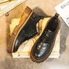 Dress Shoes Hair Stylist Brogue Leather Men's 2024 Herfst Britse stijl Business Soft Bottom Casual Men