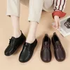 أحذية غير رسمية 2024 Spring Women Ballet Flats Oxford Flat Love Leather Lace Lace Up White Black Laiders Boat