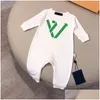 Rompers v Luxury Designer Baby Newborn Set New Born Jumpsuits Brand Girls kläder Romper Overalls Jumpsuit Kids Bodysuit för Dro Otlul