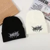 Berets Personality Embroidery Beanies Hat Men Woman Fashion Winter Warm Knitted Bone Ski Skullies Wool Hats Gorras