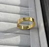 Anneaux de bande 18K 36 mm Ring V Gold Matériau ne s'estompera jamais d'anneau étroit sans diamants reproductions officielles de la marque de luxe WI7901478